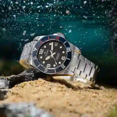 TITONI 600 42mm 83600-S-BE-256