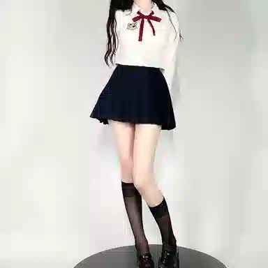 九条喵 长徽章领绳超短款修袖衬衫