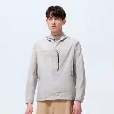 探路者 纯色胸口拉链轻薄透气防晒服 男款