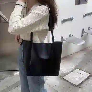 MARKANGARO MK PU Tote