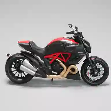 Maisto 112 Diavel