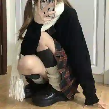 东鲸岁时记  格纹短款百褶半身裙 红皇后格裙