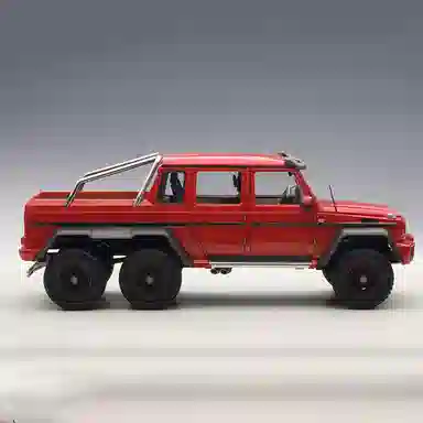AUTOart 118 MERCEDES-BENZ G63 AMG 6x6
