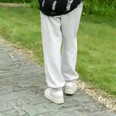 New Balance 302 Grey White