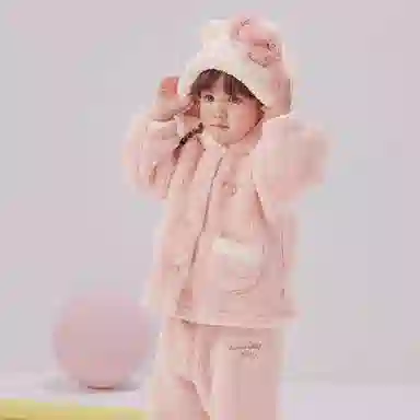 DAVEBELLA x Hello Kitty