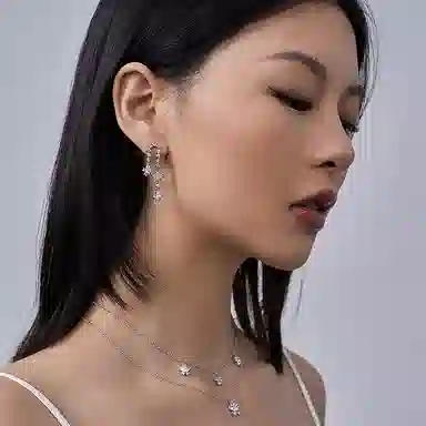 Glam Everins