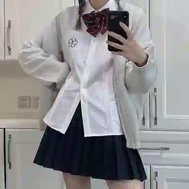 东鲸岁时记 刺绣单排扣翻领长袖 樱时衬衫 女款