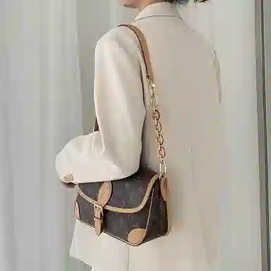 LV diane