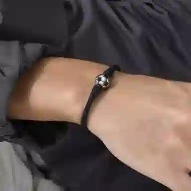 恋朵 户外可拆卸篮球足球棒球设计感 钛钢 手环 男女同款情侣款