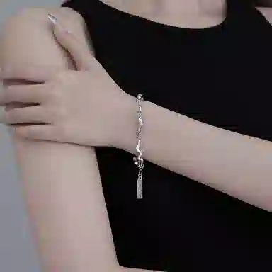 KOREETins