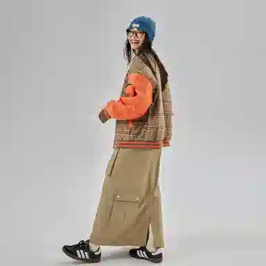 EPTISON WOMAN