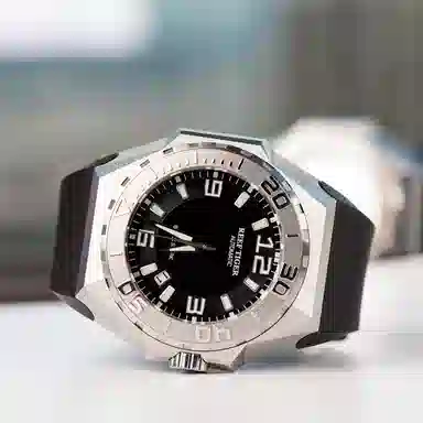 REEF TIGER RGA6903X-JBH