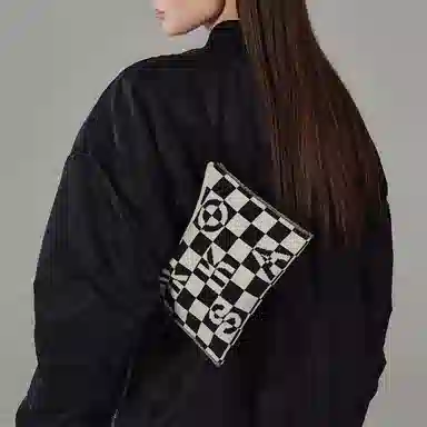 ROSA.K