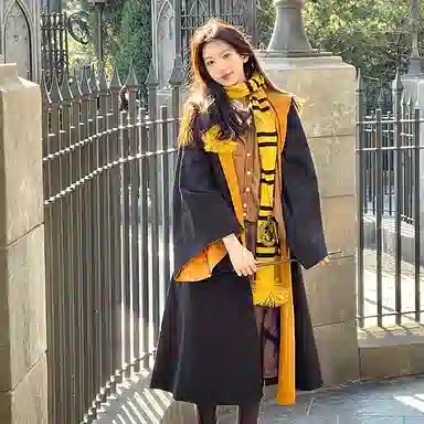 东鲸岁时记 纯色单排扣翻领休闲 布朗茶茶西装 女款