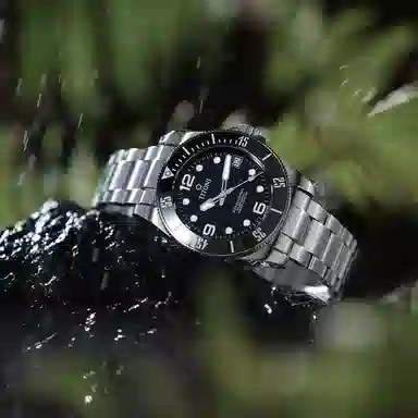 TITONI 600 42mm 83600-S-BK-256