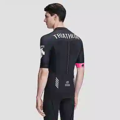 DESCENTE SS22 Retro Knit Tee