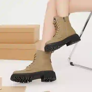 Dickies Platform Martin Boots Beige