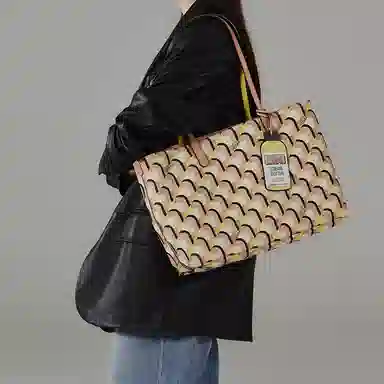 ROSA.K Tote