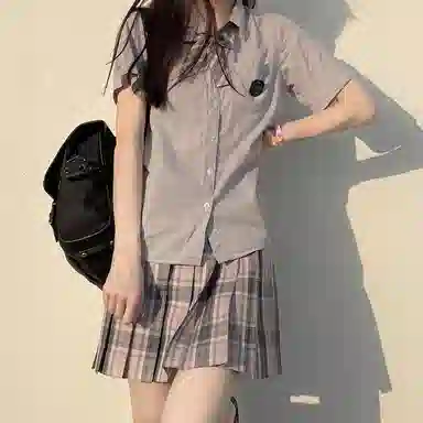 东鲸岁时记 日系格纹百褶半身裙 女款