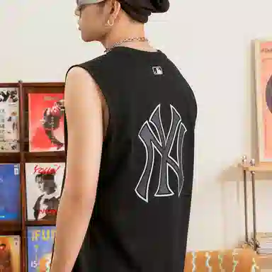 MLB Yankees Logo Tank Black