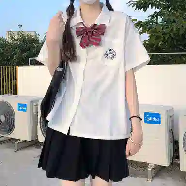 东鲸岁时记 卡通动物图案翻领纯色内搭短袖衬衫 女款 白色