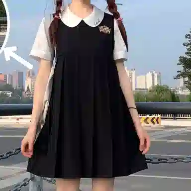 东鲸岁时记 圆领褶皱刺绣无袖连衣裙 女款