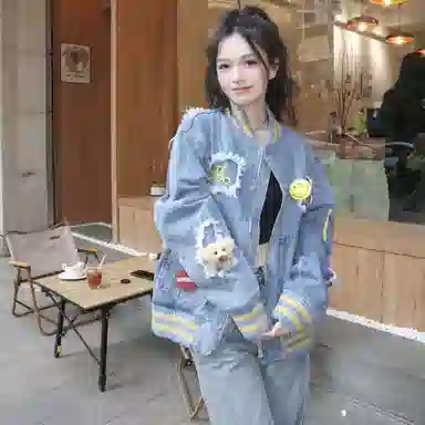 13 DEMARZO x SMILEY SMILEY