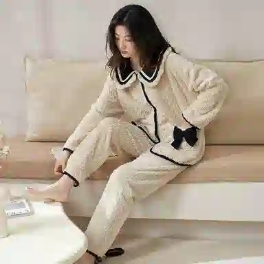 小情歌 珊瑚绒睡衣 冬季 加绒加厚保暖御寒家居服 女款  白色