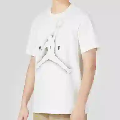 Nike As M J Ess Graphic Ss Crew T