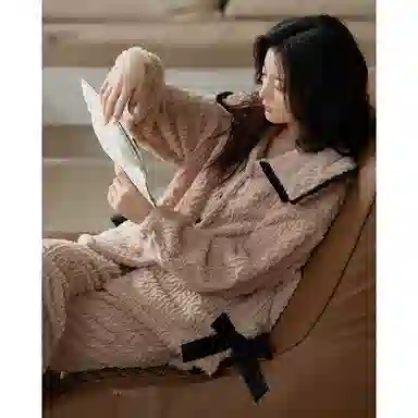 小情歌 珊瑚绒睡衣 冬季 加绒加厚保暖御寒家居服 女款  杏色