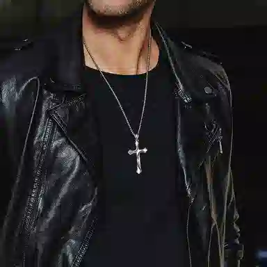 IDEAGEMER Cross Pendant Necklace
