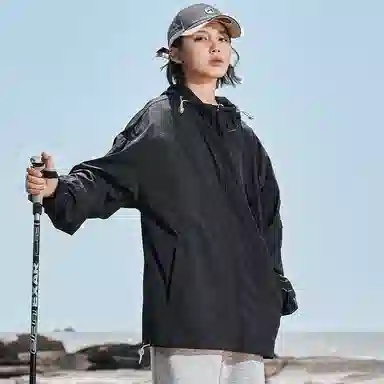 AMBER LIGHT UPF50+Logo