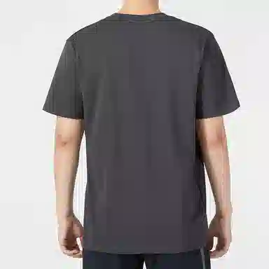 Under Armour logo T
