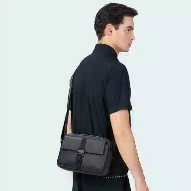 GOLF Crossbody Bag Black