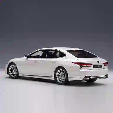 AUTOart 118 LS 500H