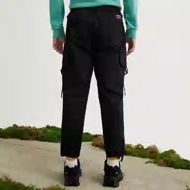 CAT FW22