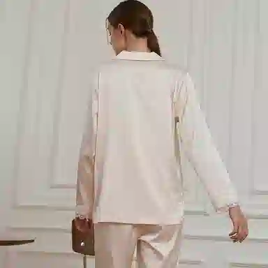 弗利少女 冰丝高级缎感翻领薄款春秋可外穿长袖长裤家居服睡衣套装 女款 浅香槟