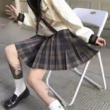 东鲸岁时记 格纹褶皱高腰短款高腰半身裙 女款