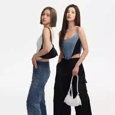 CHARLESKEITH Petra ck