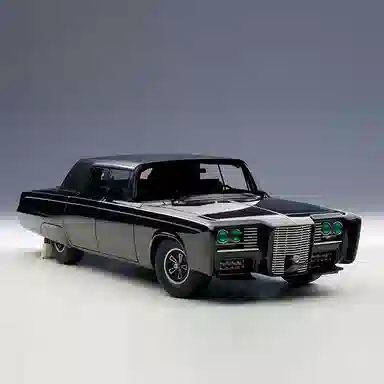 AUTOart 118 BLACK BEAUTY GREEN HORNET