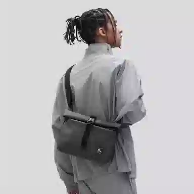 PIERRE CARDIN Buckle