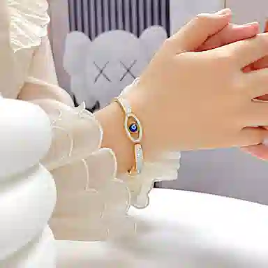 肯默复古恶魔之眼手镯 精美手饰 钛钢镶嵌锆石 女款 金色/银色 礼盒包装