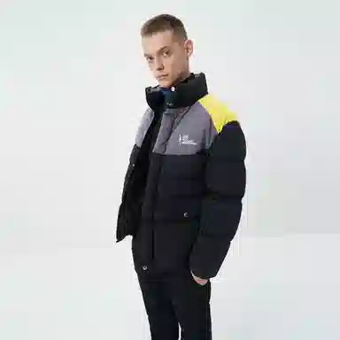 LINCchic x TUOMAS MERIKOSKI