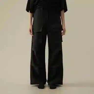 11ESTRANGER ASTRANGER