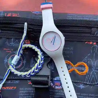 FAIRWHALE logo 30 FW-4320-5