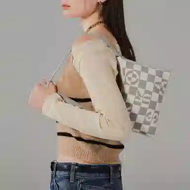 ROSA.K