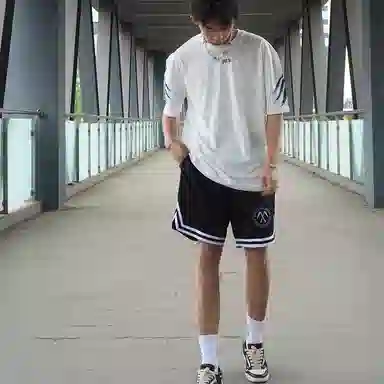 MIRACLE KILL Dual Blade Badge Shorts