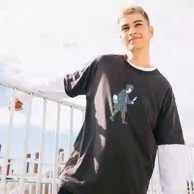 STAYREAL T
