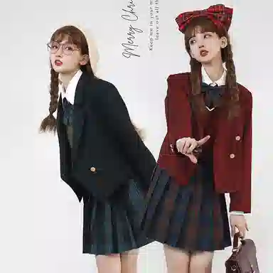 东鲸岁时记 经典学院风格纹百褶短款半身裙 圣诞红格