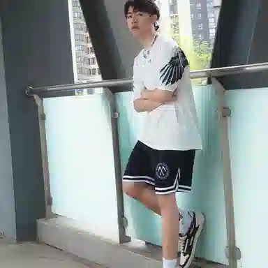 MIRACLE KILL Dual Blade Badge Shorts